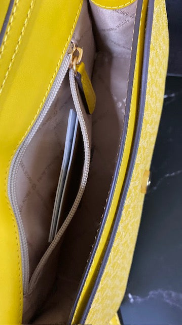 Michael Kors Jet Set Crossbody — Yellow Signature
