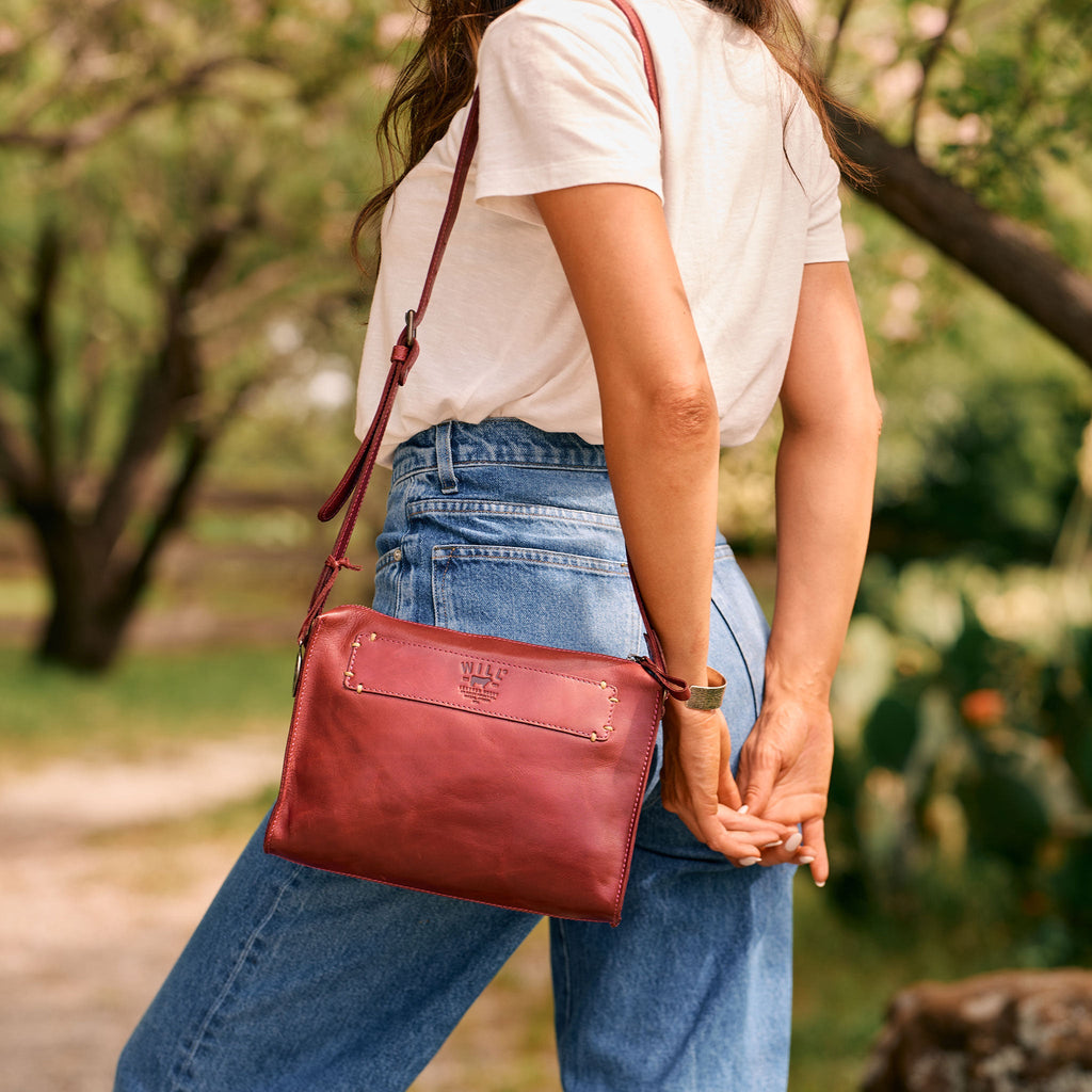 Simple Crossbody