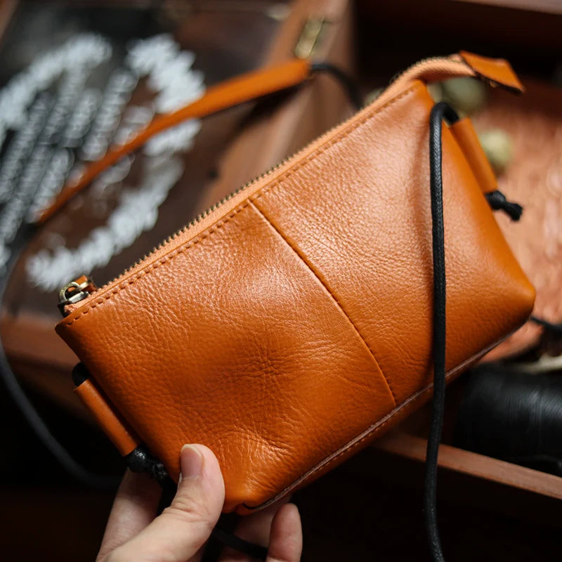 Genuine Leather Retro Portable Phone Bag | New Top Layer Cowhide Crossbody for Women (Pure Color)