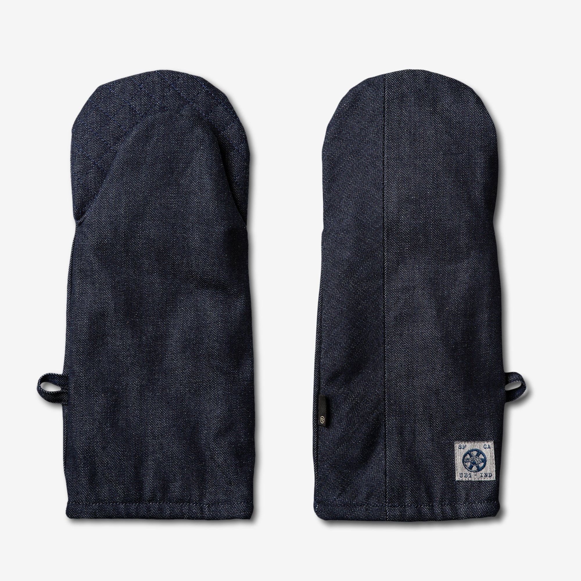 DUAL-HAND OVEN MITT
