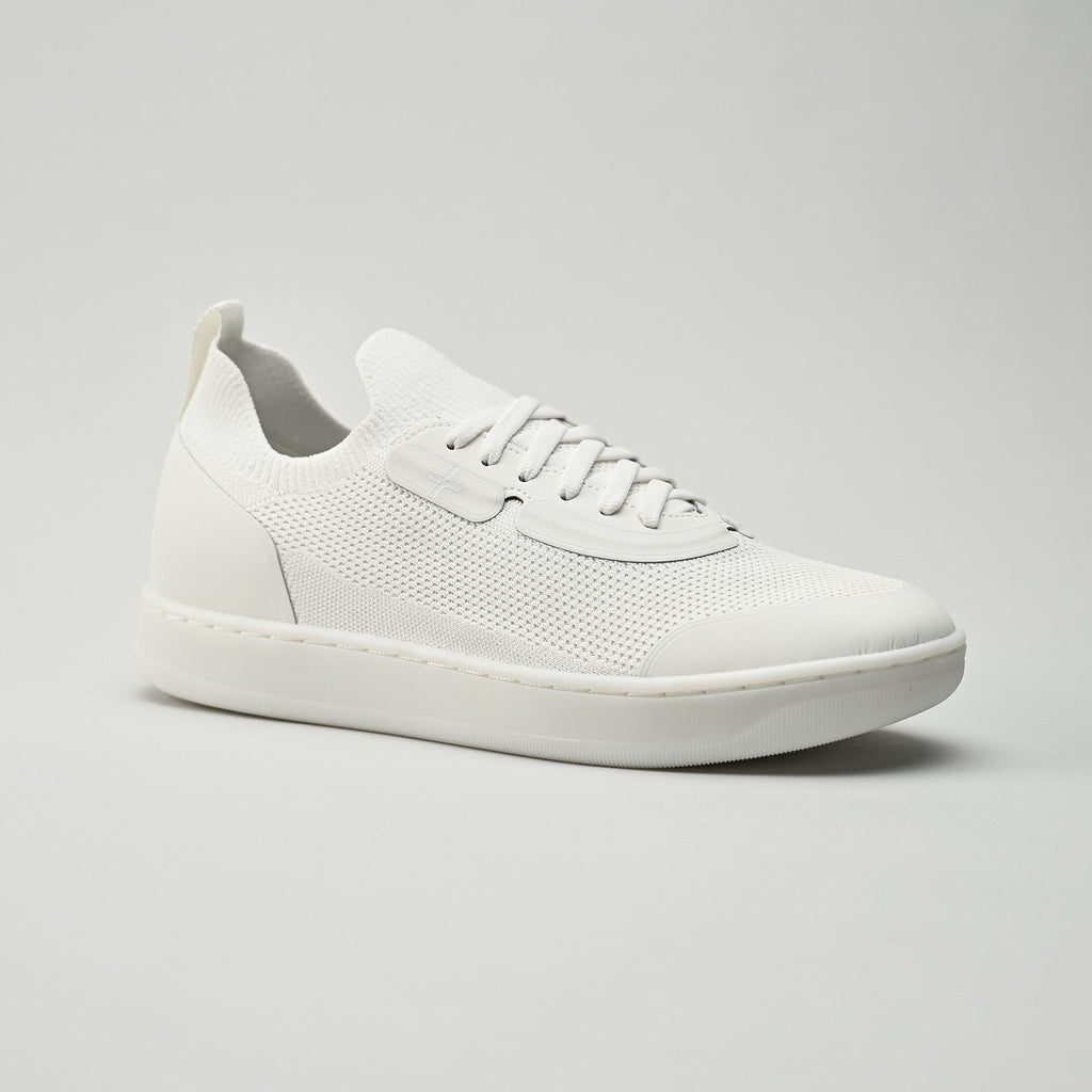 Skiff2 White Out