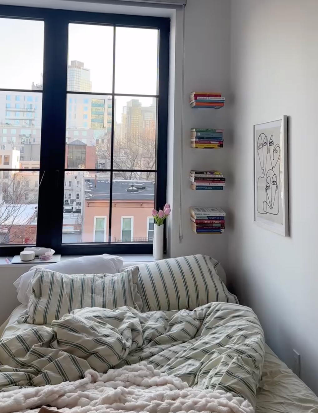 Minimal Stripe Bedding Set / Green