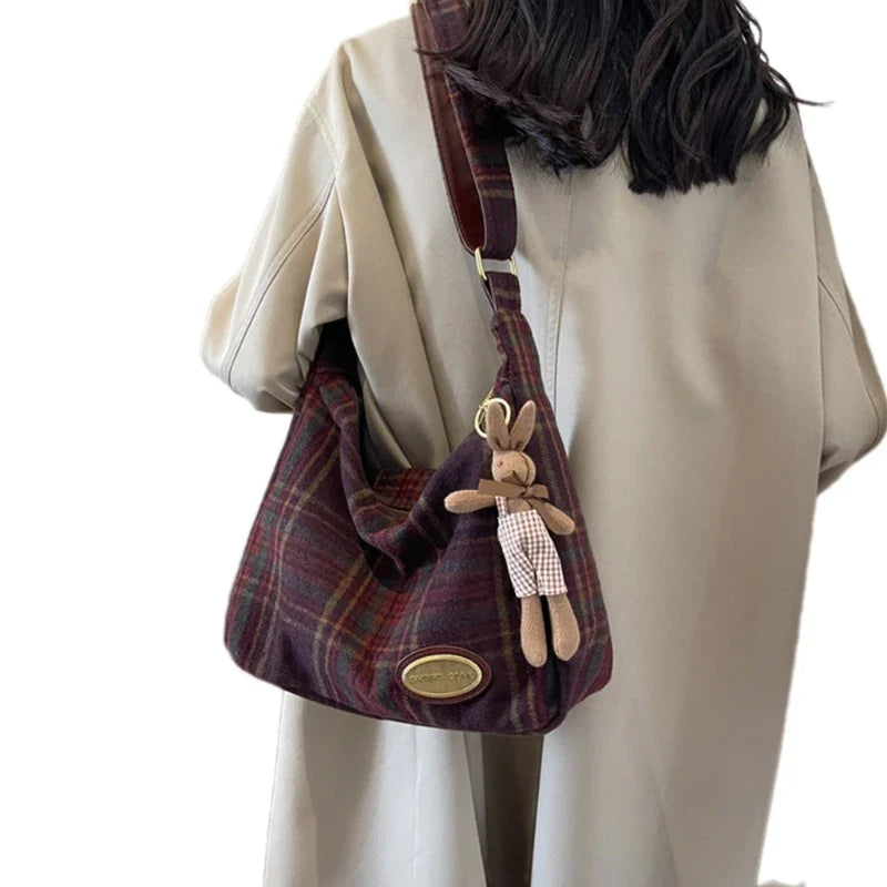 Trendy Plaid Crossbody Bag | Elegant & Practical Vintage Shoulder Handbag for Women (Soft Polyester for Everyday Use)