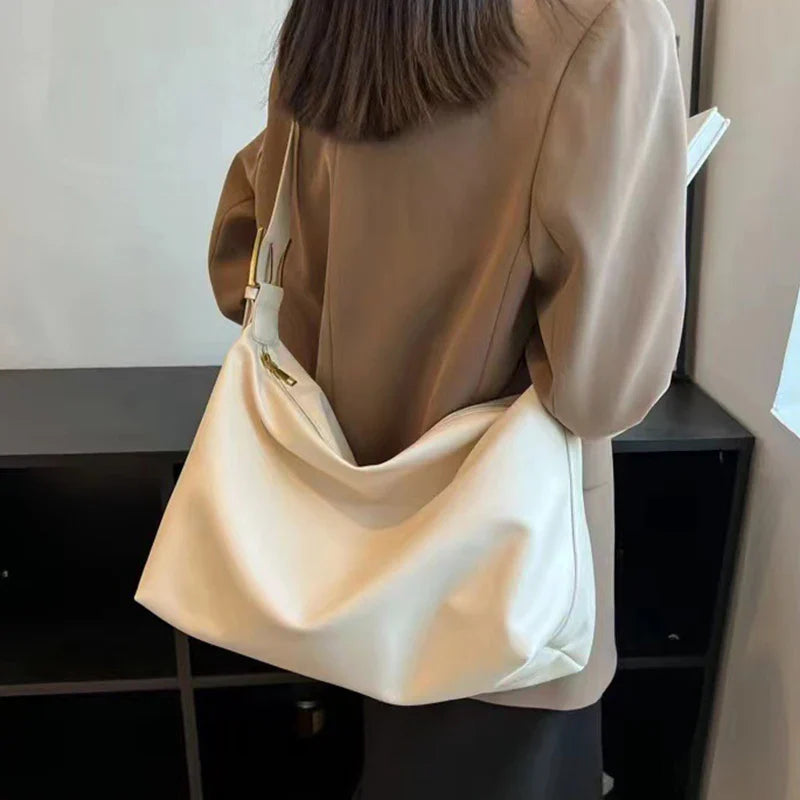 Vintage Big Capacity Shoulder Bag | Soft Leather Crossbody & Armpit Satchel Bag (Casual Portable Handbag Purse - Bolsa)