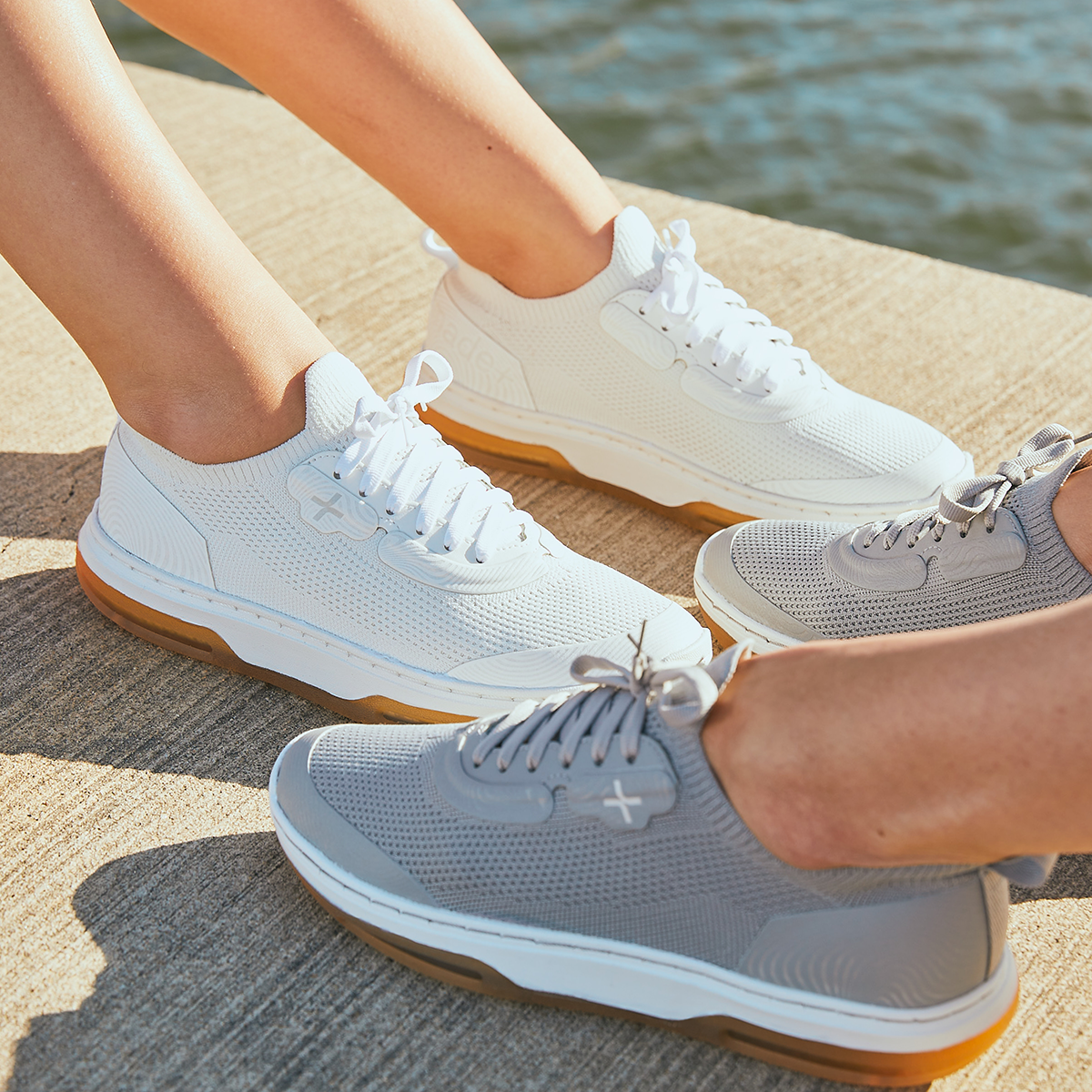 Skiff White+Gum