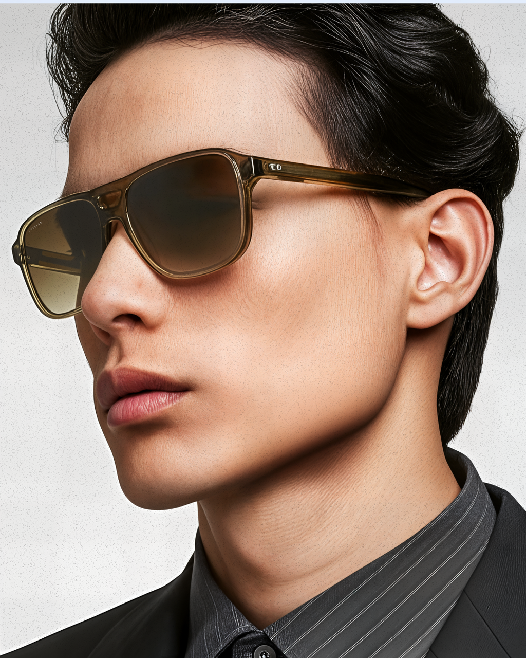 Versailles 56mm Aviator Sunglasses | Green