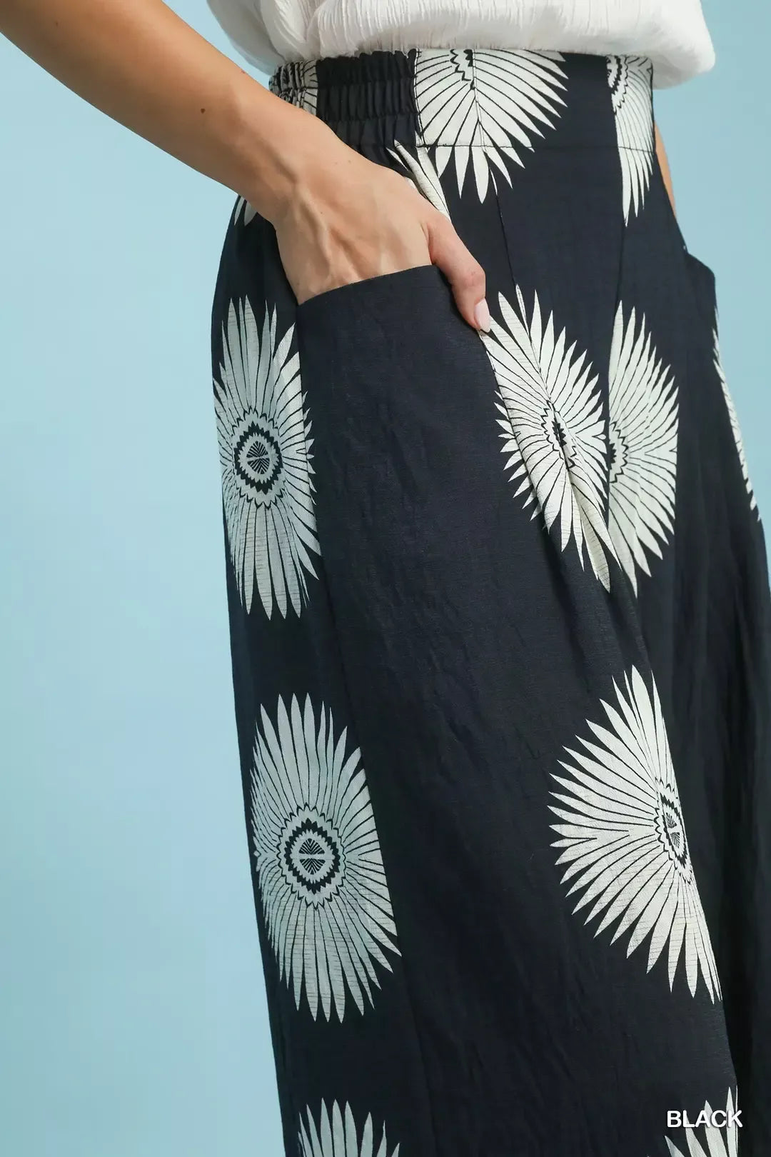 Umgee Abstract Border Print Wide Leg Pants