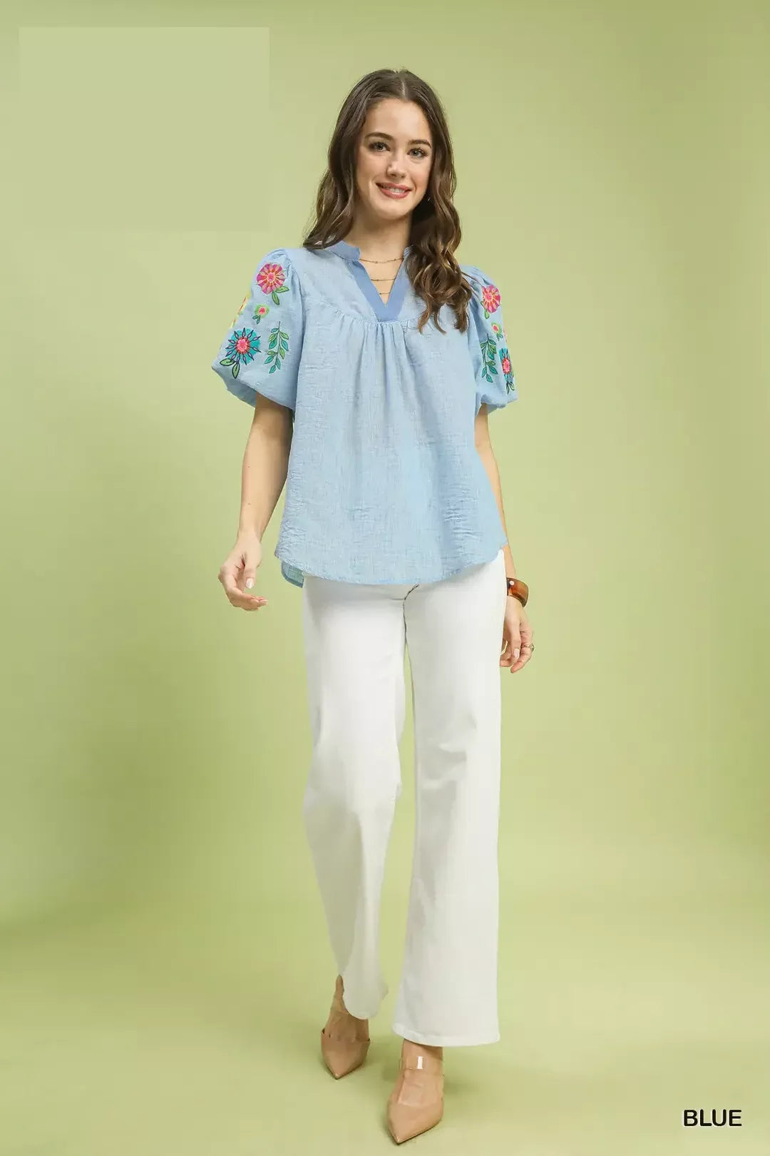 Umgee Embroidered Puff Sleeve Top