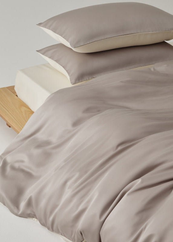 Adeline Pastel Silky Cooling TENCEL™ Bedding Set / Brown