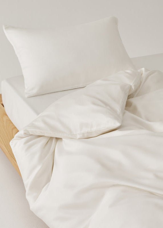 Adeline Pastel Silky Cooling TENCEL™ Bedding Set / Gray