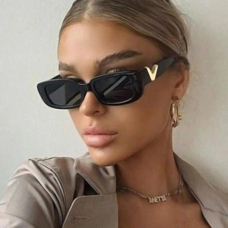 Fashionable Small Frame V Word Sunglasses for Women