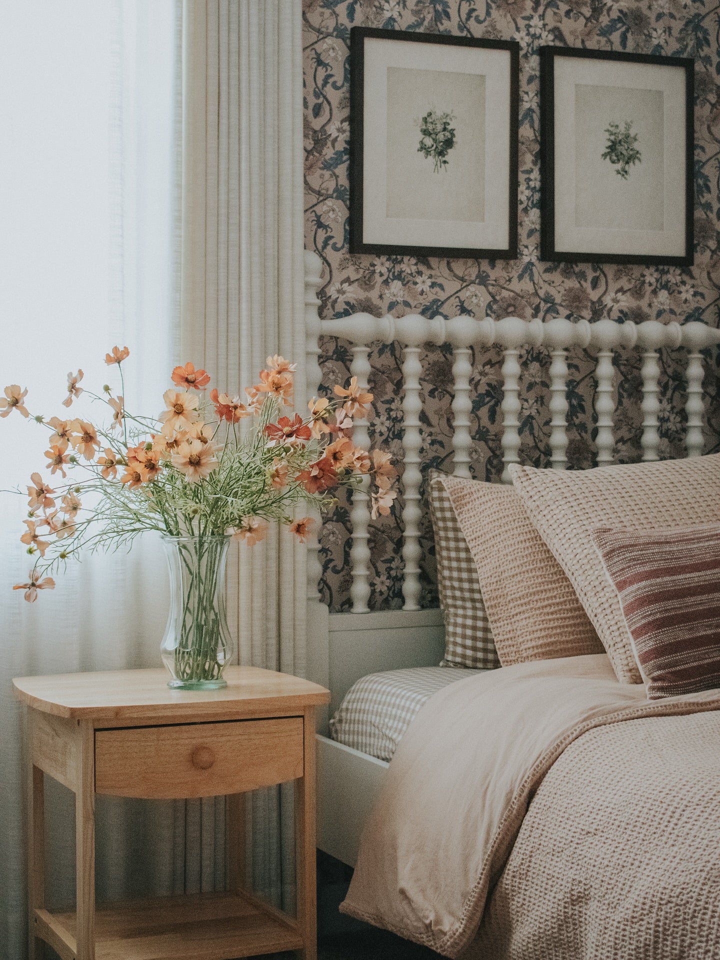 Assorted Gingham & Plaid Bed Sheets