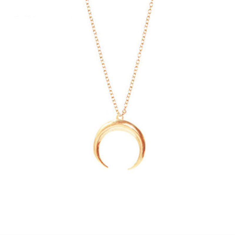 Moon Necklace with Crescent Pendant and Choker Style