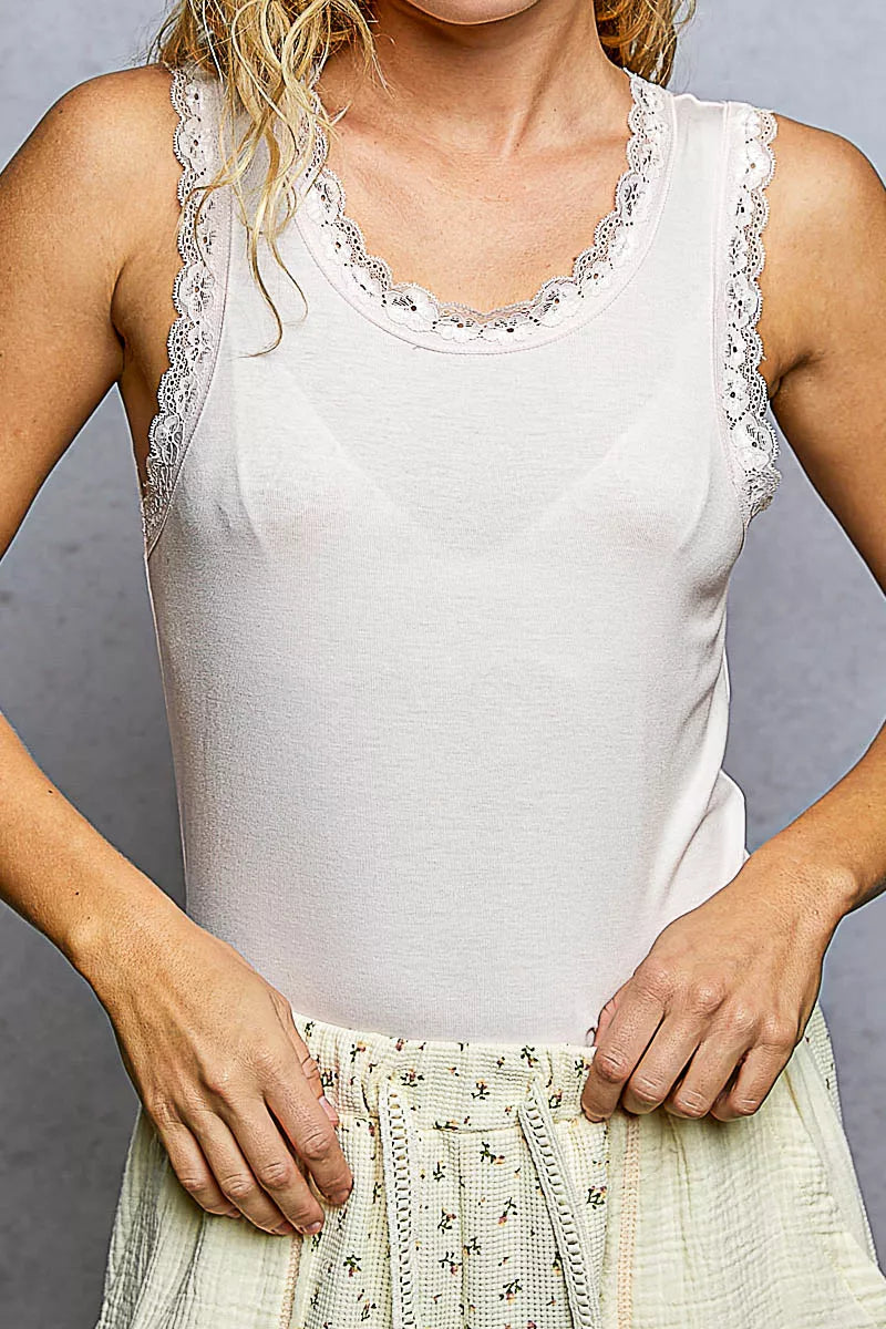 POL Round Neck Cropped Tank with Lace Trim