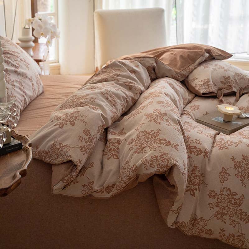 Bonnie Ribbon Bow Tie Floral Bedding Set / Brown