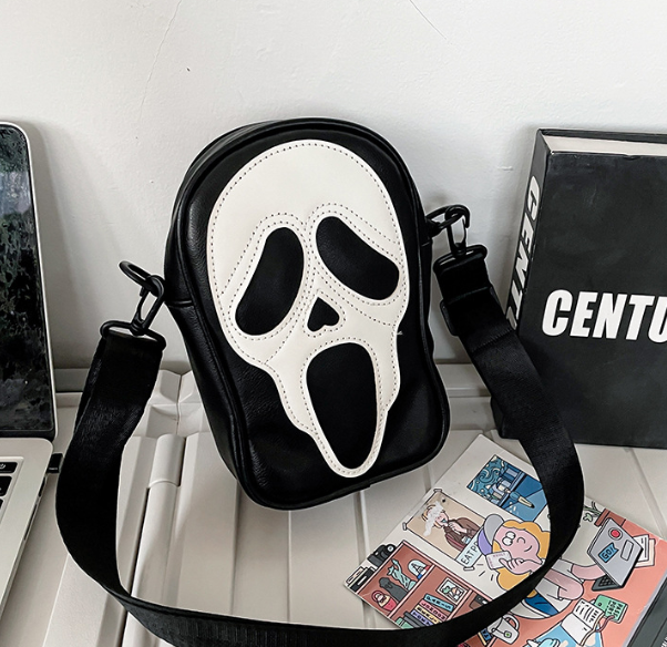 Mini Skull Coin Purse Crossbody Bag