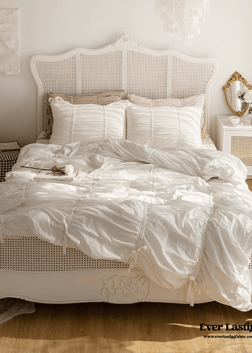 Coquette Ruffle Bedding Set with Ties / Pink