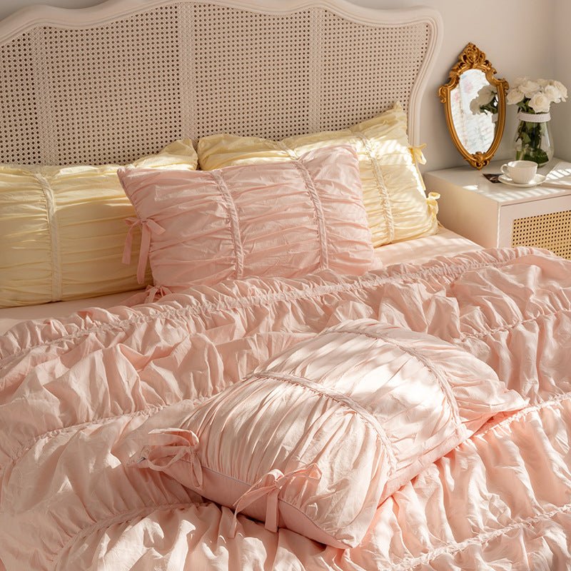 Coquette Ruffle Bedding Set with Ties / White