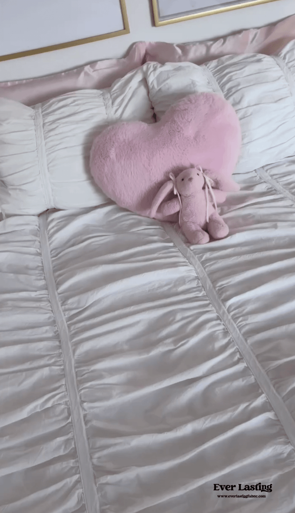Coquette Ruffle Ribbon Ties Duvet Cover / White