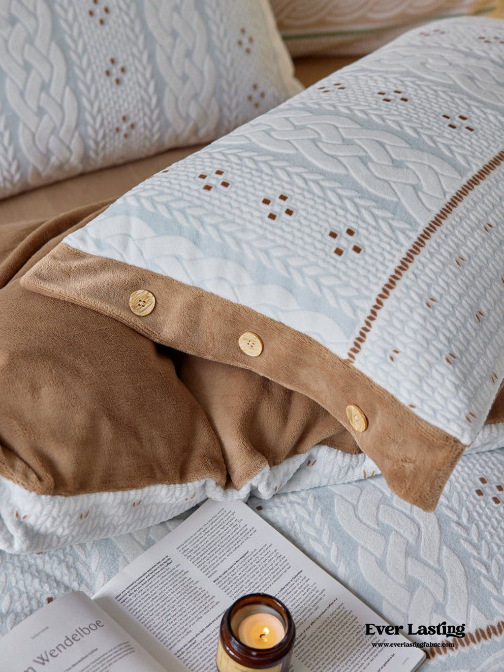 Cottage Braided Button Velvet Bedding Set / Cream