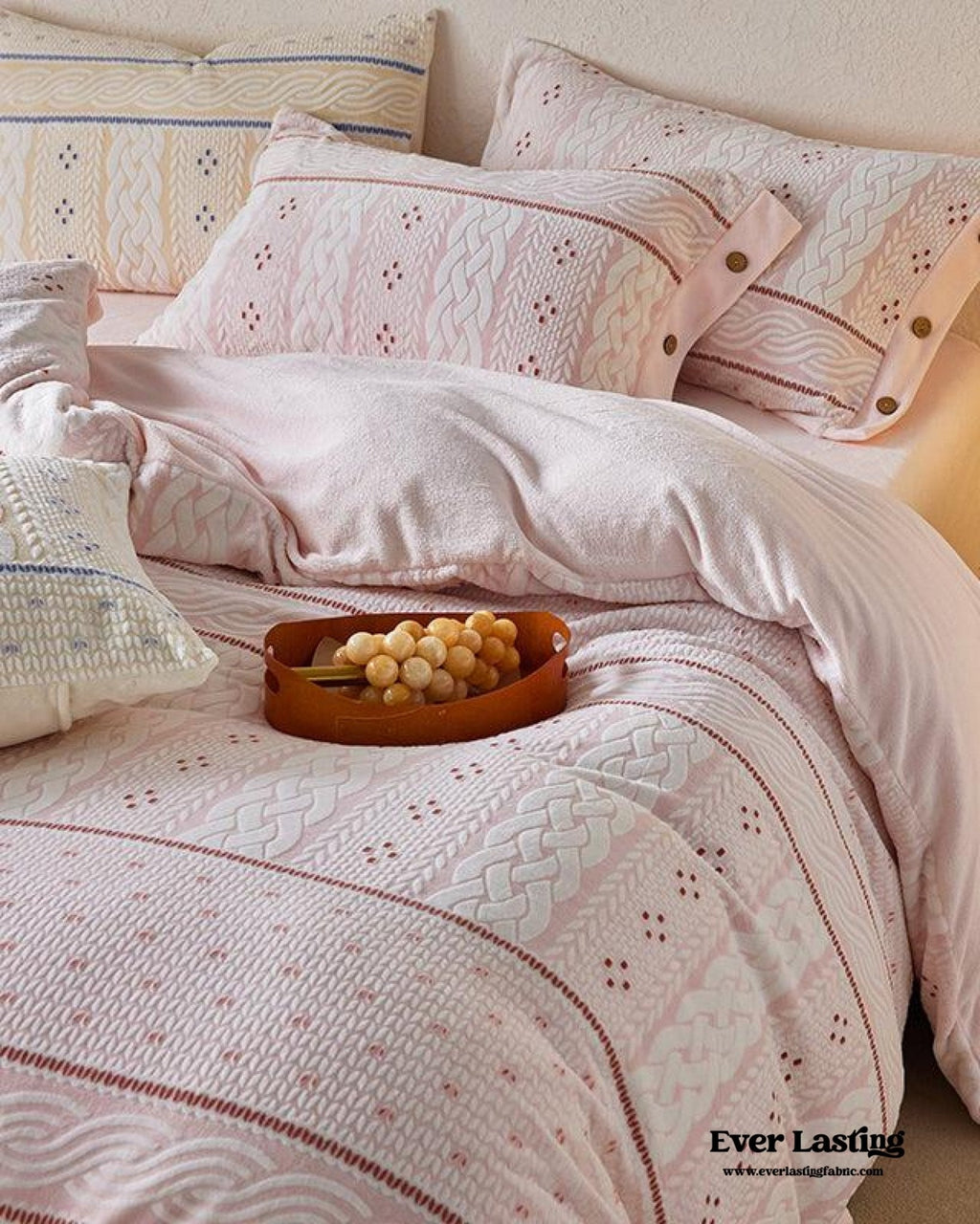 Cottage Braided Button Velvet Bedding Set / Cream
