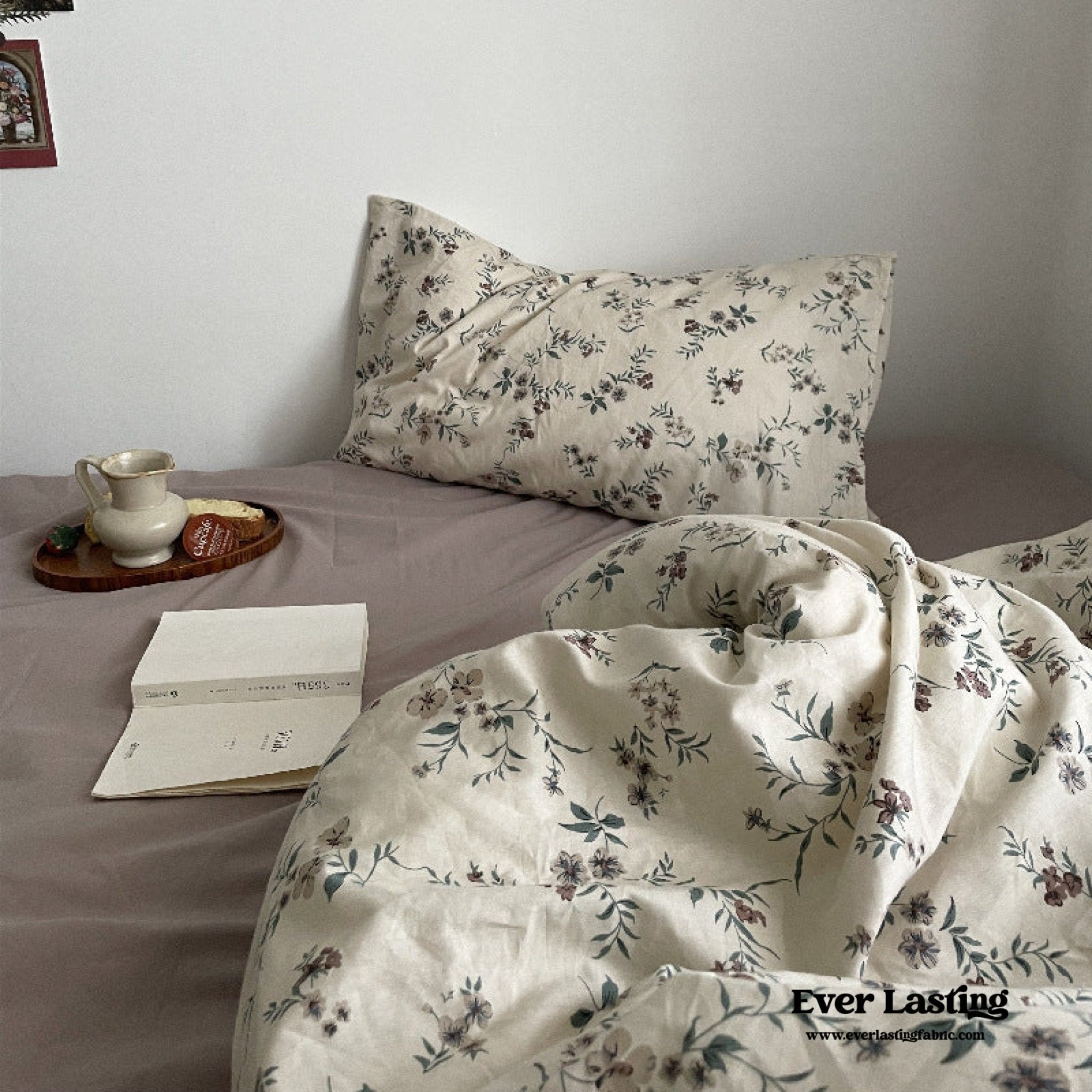 Cottage Floral Bedding Set / Lilac Purple