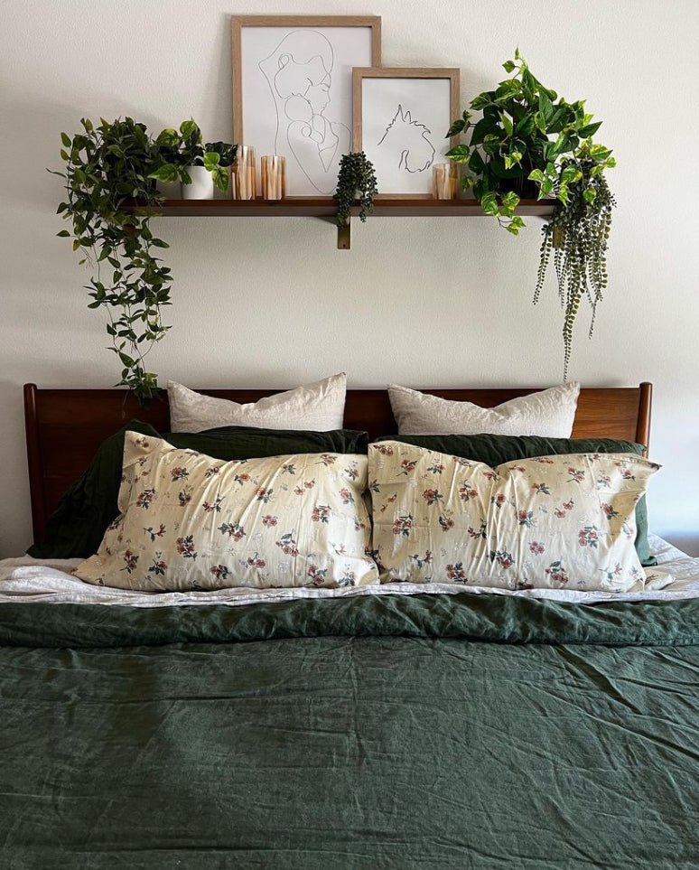 Cottage Floral Bedding Set / Orange Beige
