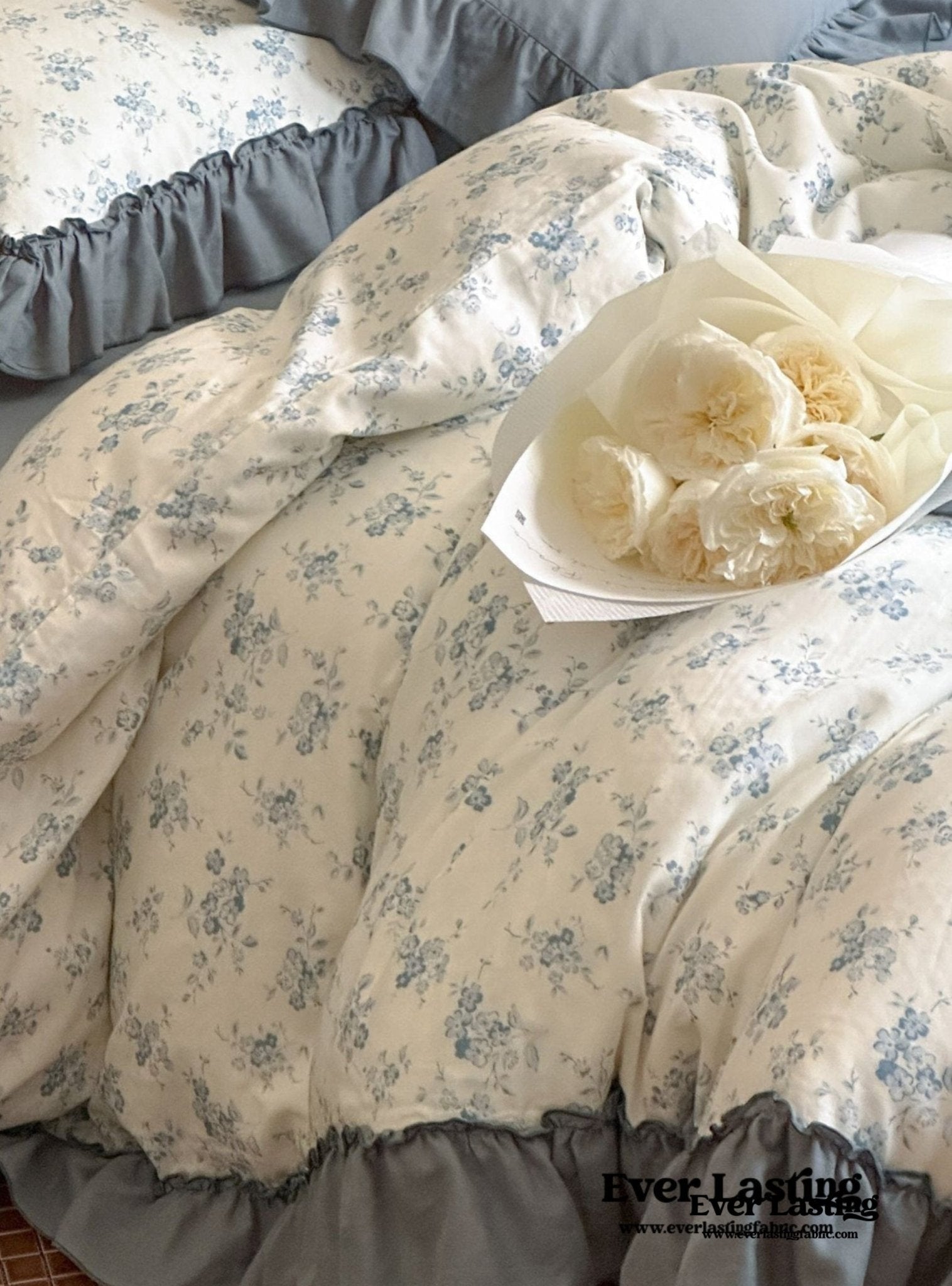 Cottage Inspired Ruffle Bedding Set / Brown