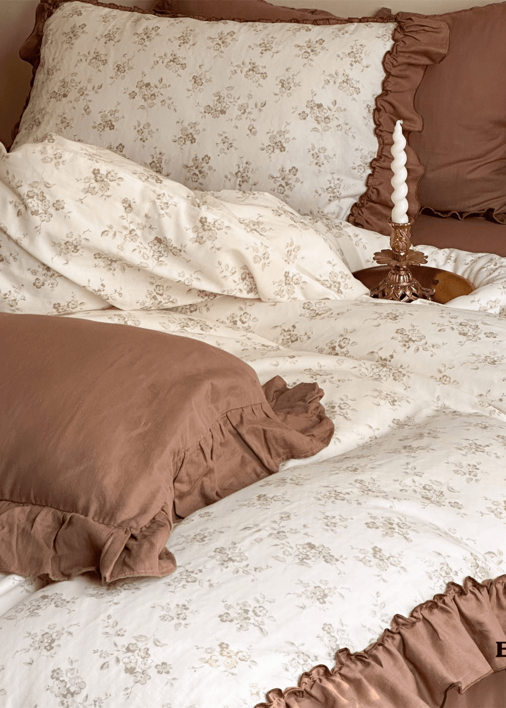 Cottage Inspired Ruffle Bedding Set / Soft Blue