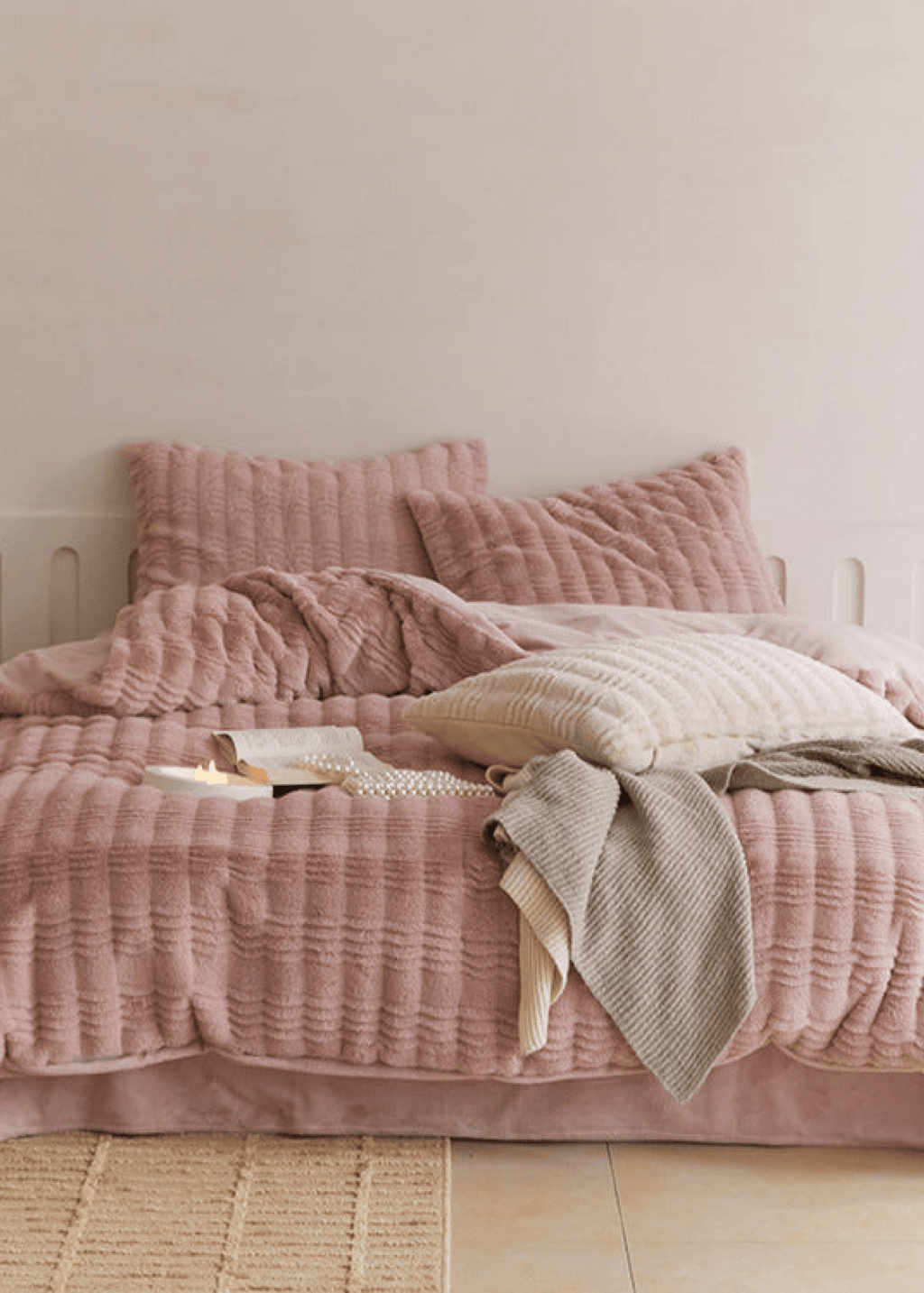 Cozy Earth Tone Milk Velvet Bedding Set / Beige Khaki