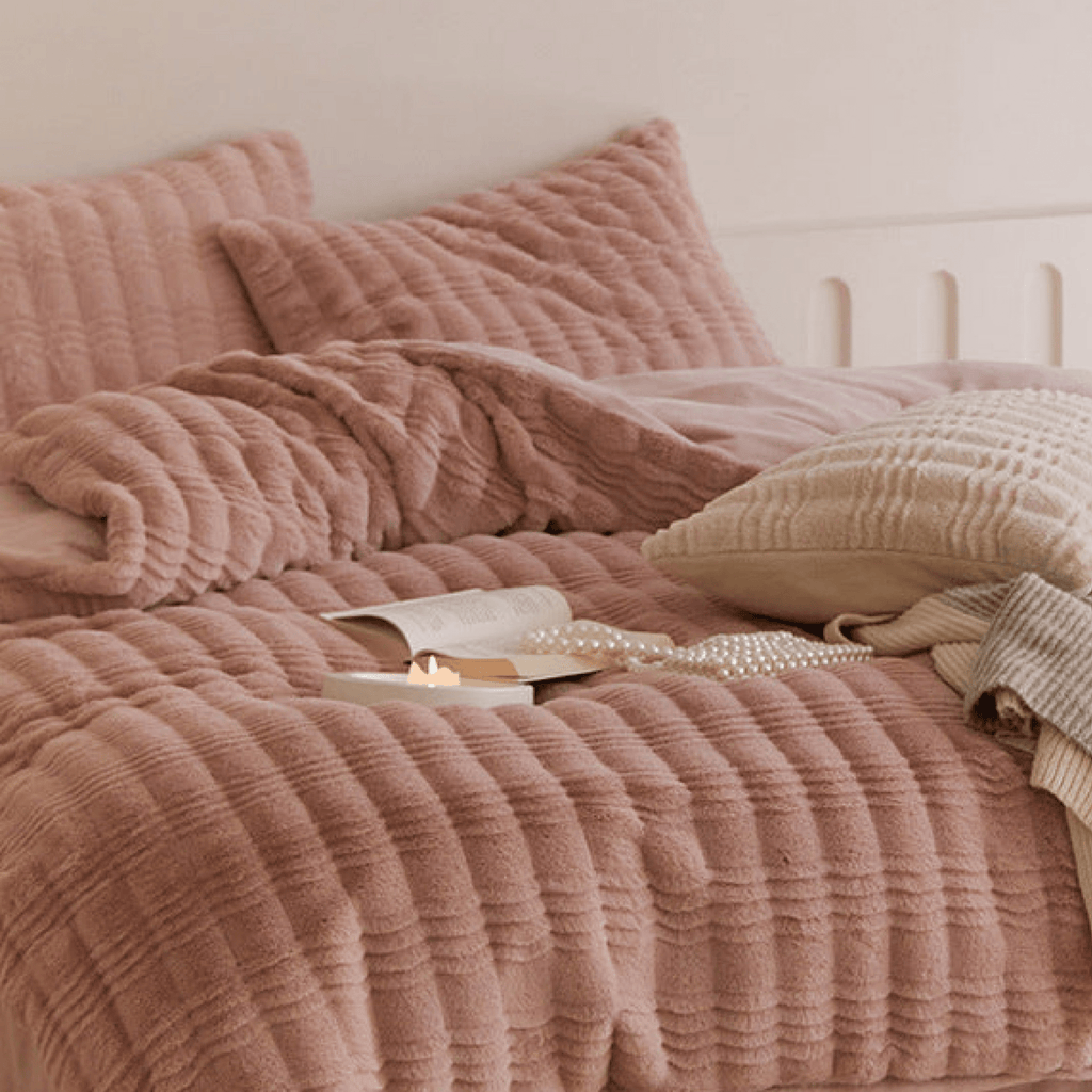 Cozy Earth Tone Milk Velvet Bedding Set / Beige Khaki