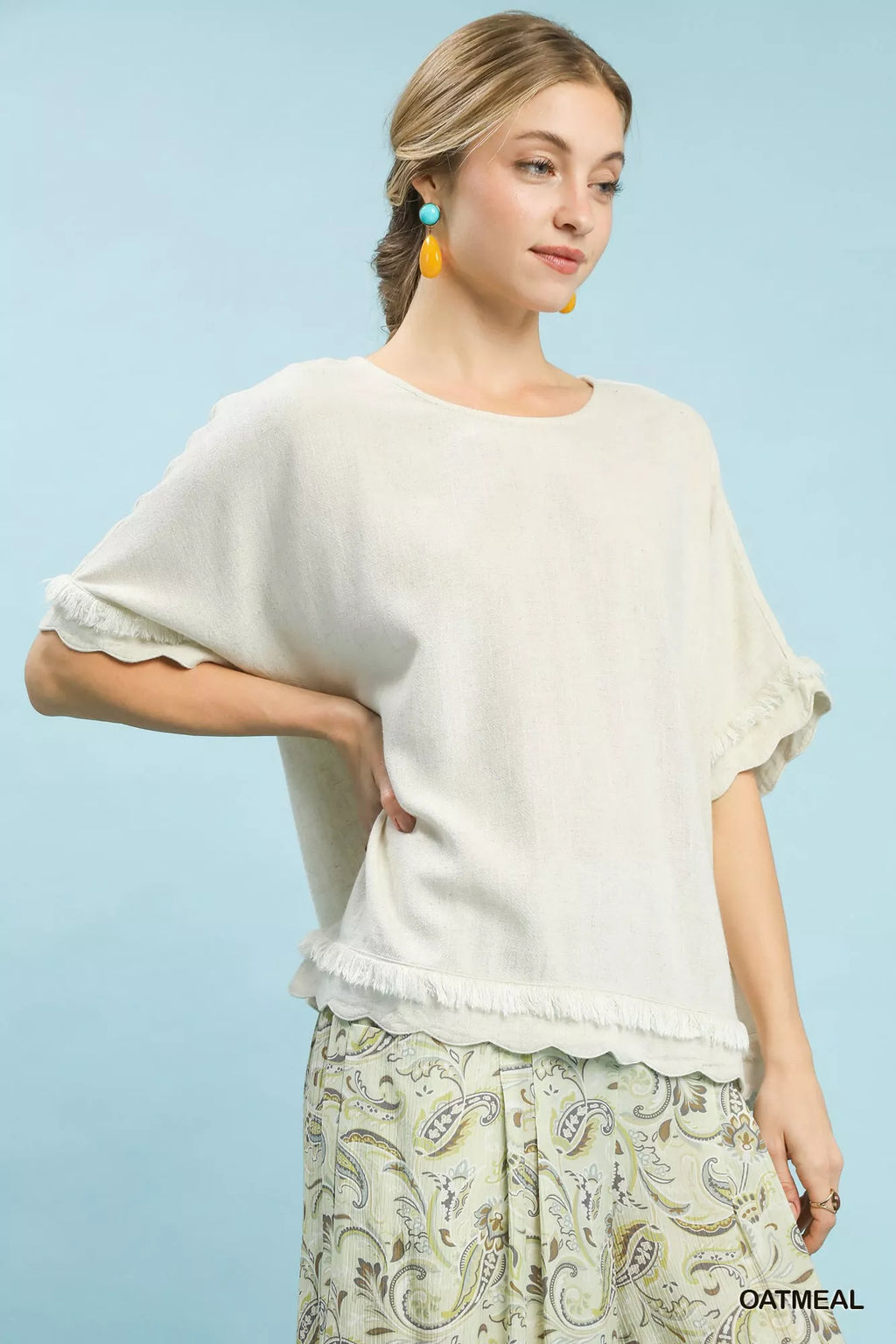 Umgee Linen Frayed Hem Scallop Edge Top