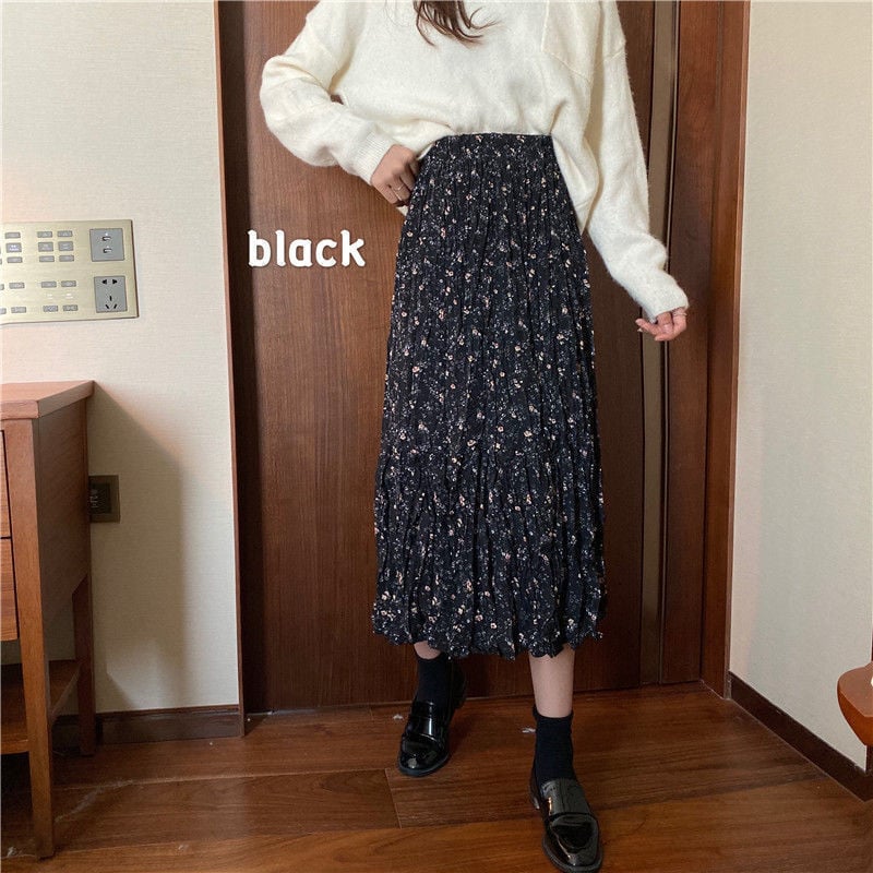 Korean Style Pleated Floral Skirt for Women