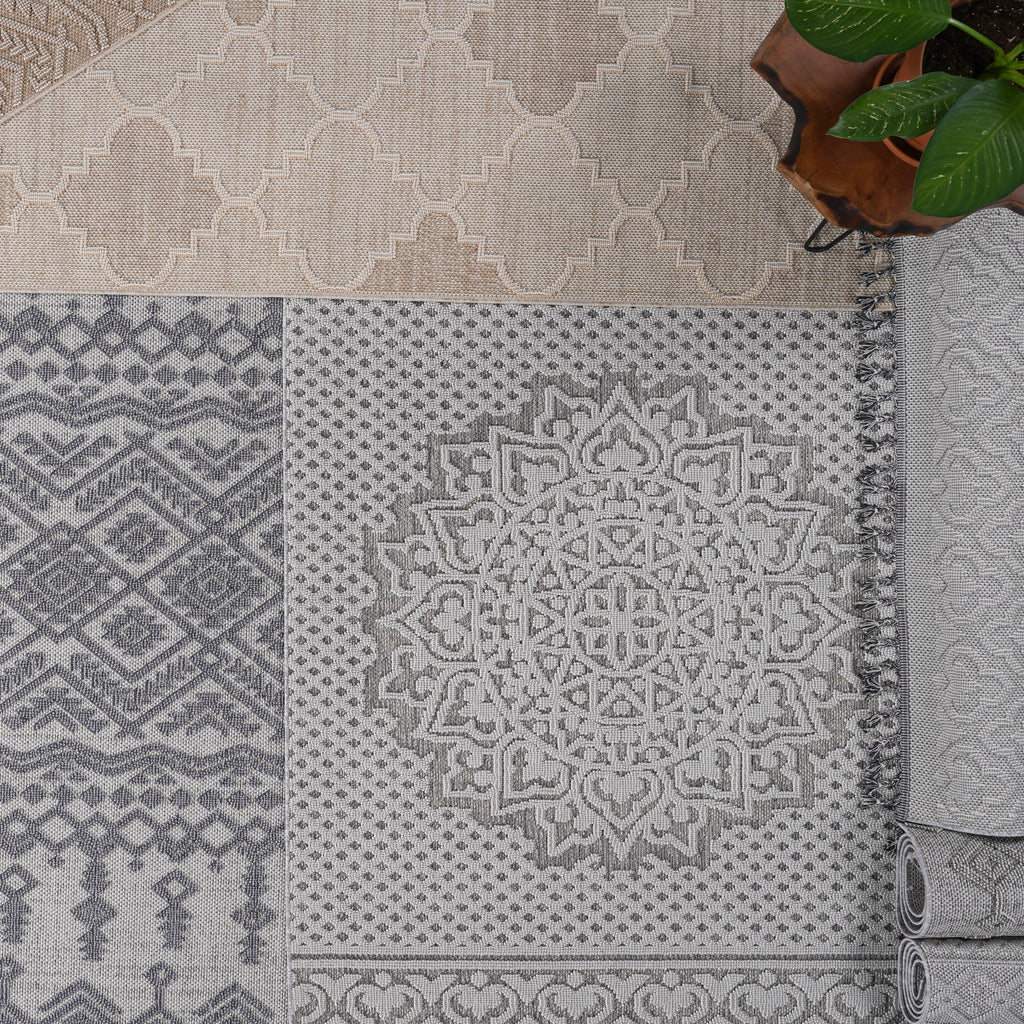NAAR Guros Collection 5X7 Mocha / Geometric Indoor / Outdoor Area Rug
