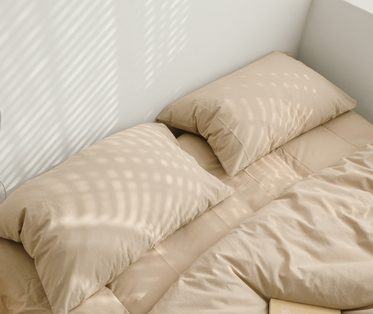Earth Tone Bedding Set / Moss Green