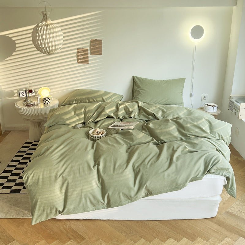 Earth Tone Bedding Set / Moss Green