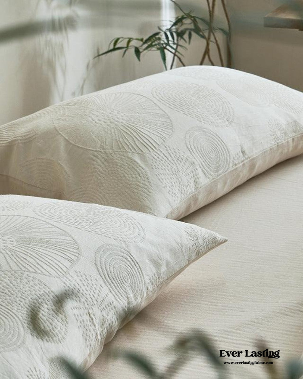 Elin Tencel Silky Jacquard Bedding Set / Bouquet