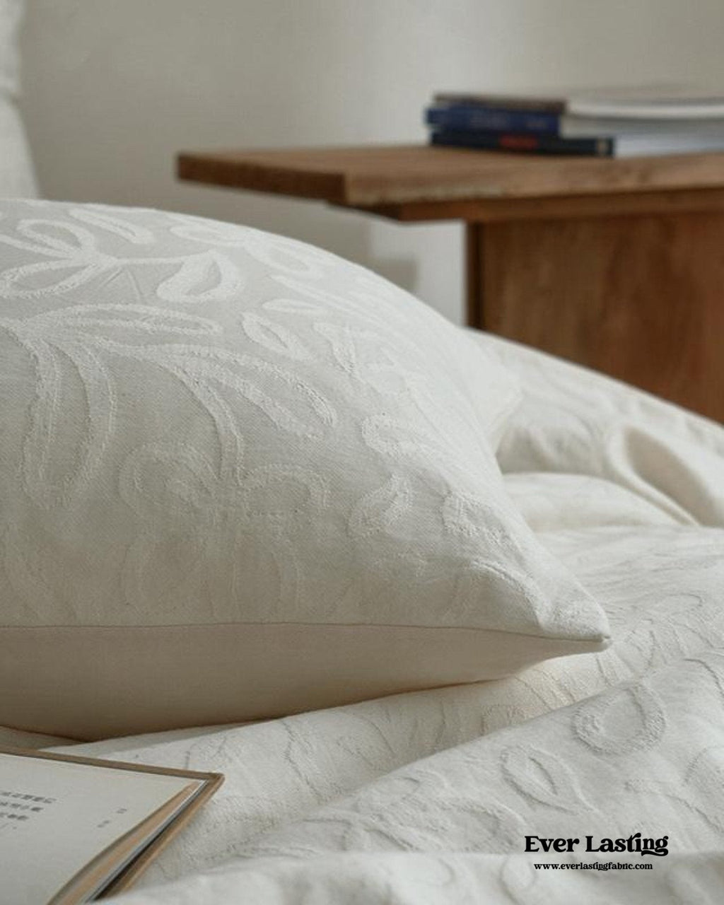 Elin Tencel Silky Jacquard Bedding Set / Garden