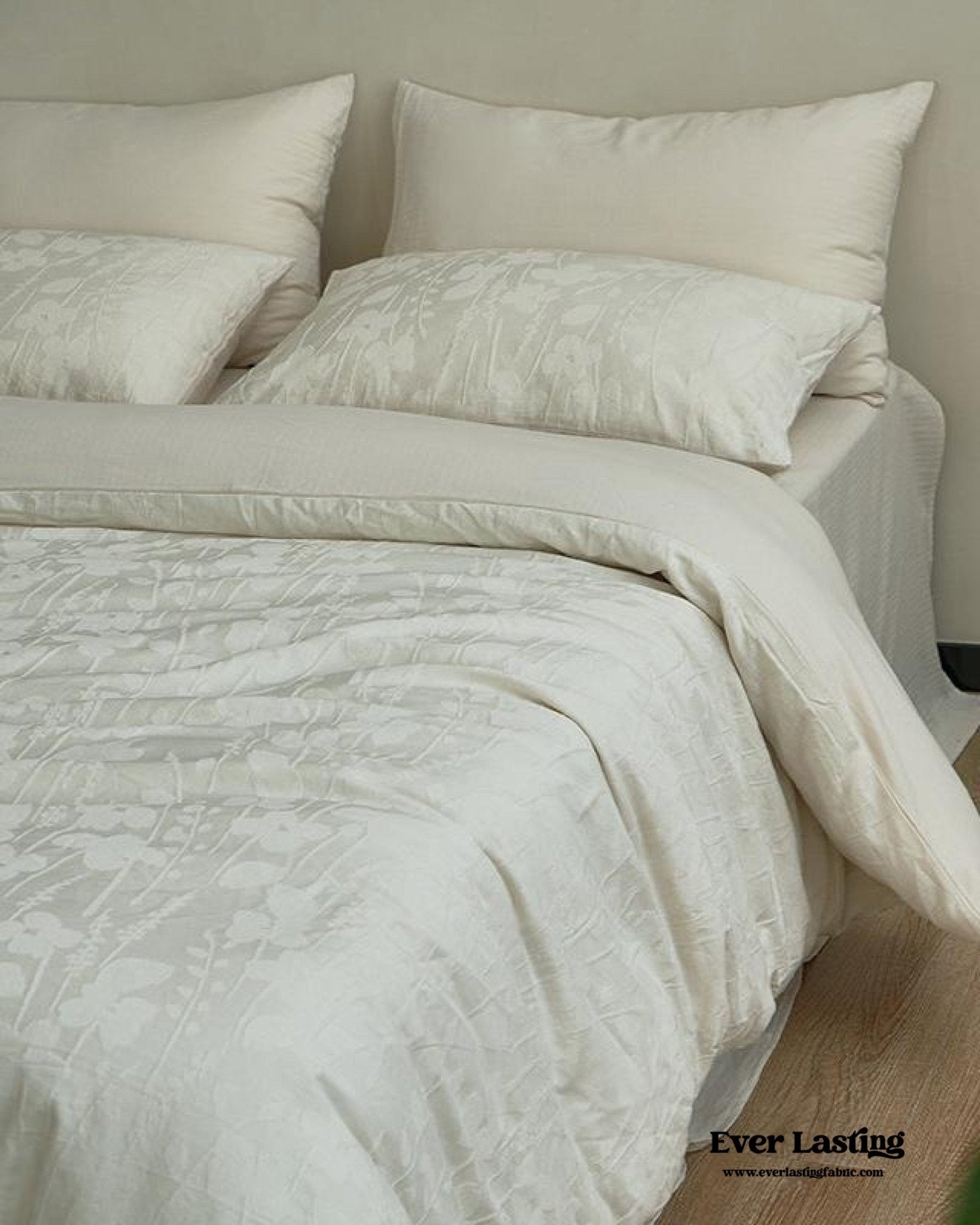 Elin Tencel Silky Jacquard Bedding Set / Sunrise
