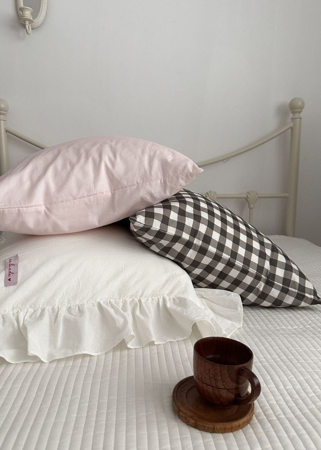 Ella Pure Cotton Pillowcases / Pink