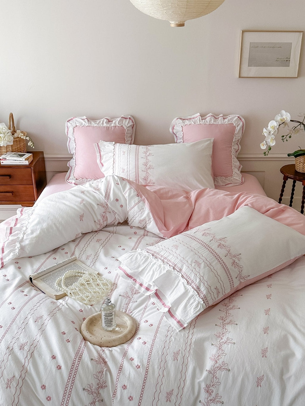 Embroidered French Lace Ruffle Duvet Cover / Pink