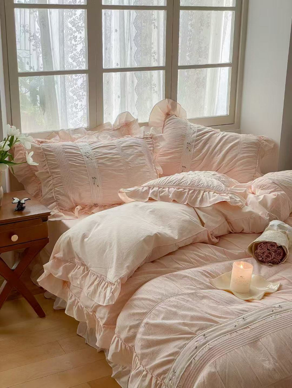 Embroidered Lace Ruffle Bedding Set / Pink