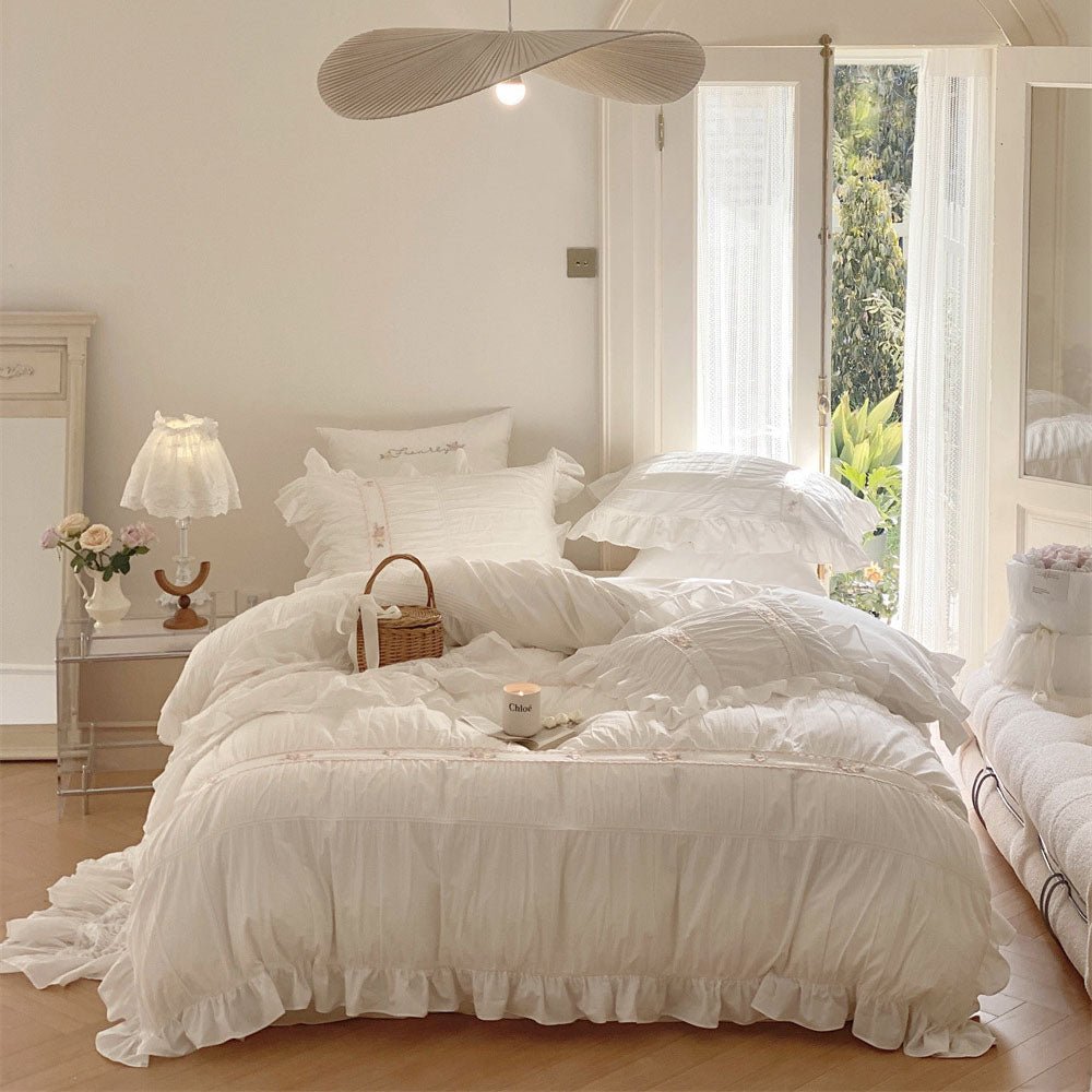 Embroidered Lace Ruffle Bedding Set / White
