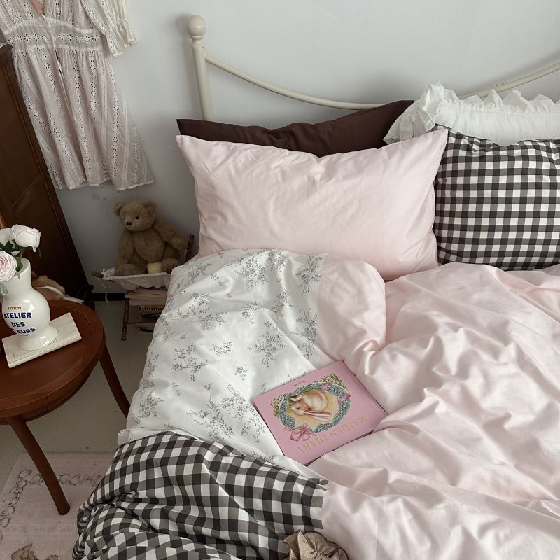 Emi Patchwork Gingham Bedding Set / Soft Mocha Pink
