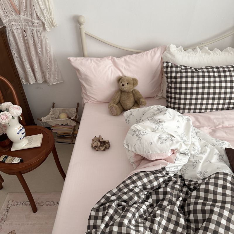 Emi Patchwork Gingham Bedding Set / Soft Mocha Pink