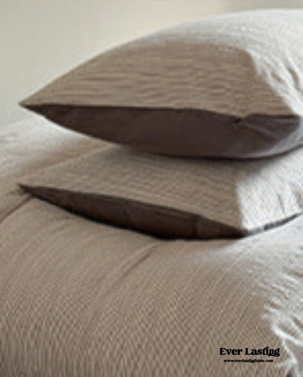 Emma Duo Striped Jacquard Bedding Set / Brown