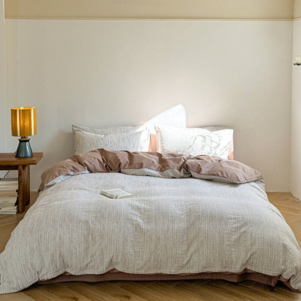 Emma Duo Striped Jacquard Bedding Set / Brown