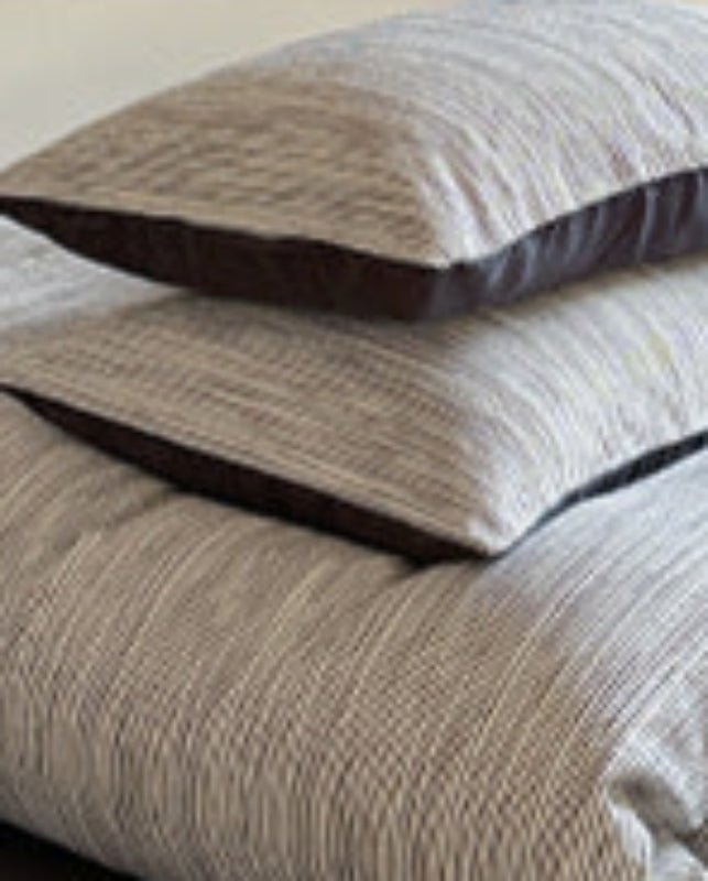 Emma Duo Striped Jacquard Bedding Set / Blue