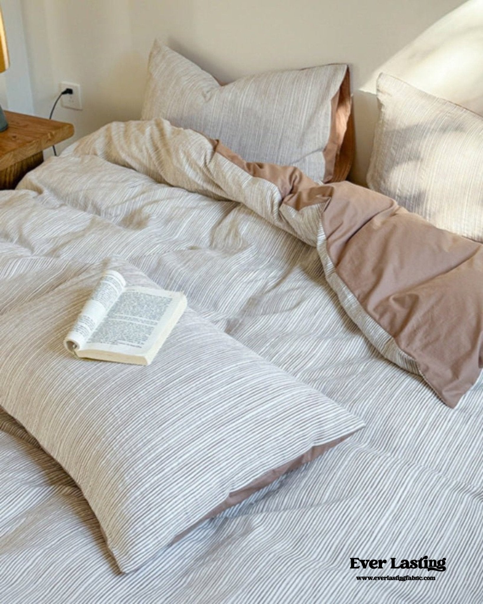 Emma Duo Striped Jacquard Bedding Set / Light Pink