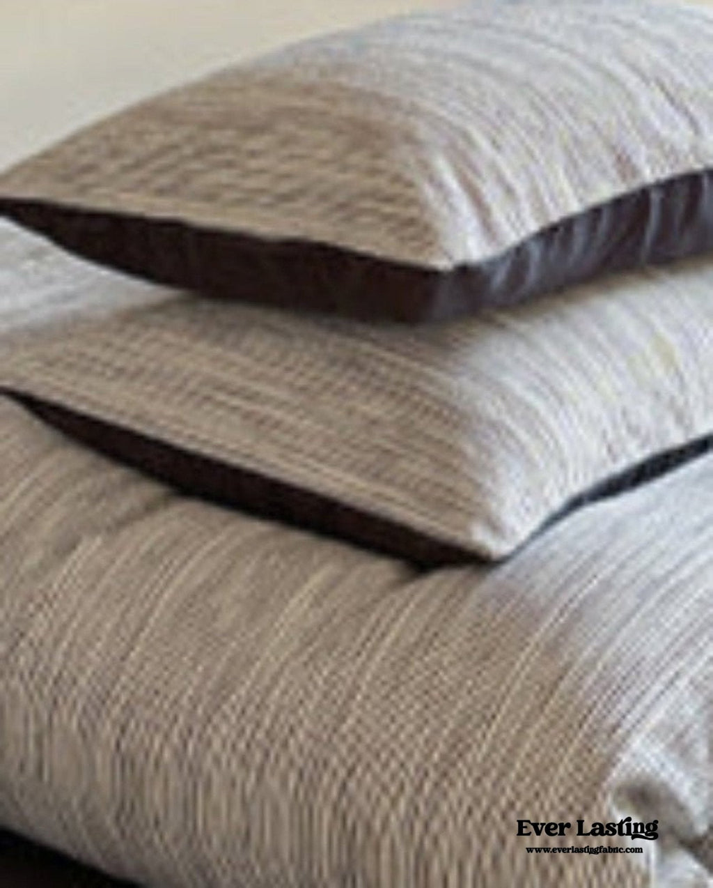 Emma Duo Striped Jacquard Bedding Set / Pink